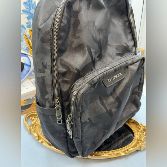 🆕 DIESEL 🧿 NWT Black Camo Nylon Backpack - Unisex - Picture 4 of 15